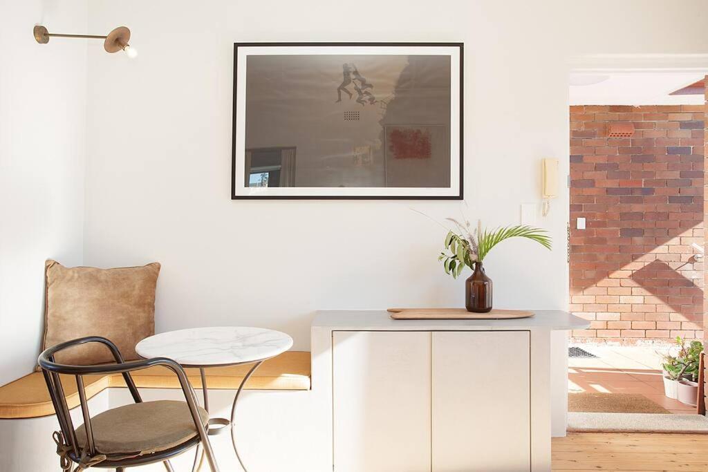 Apartment Sun-filled North Bondi Moments To *